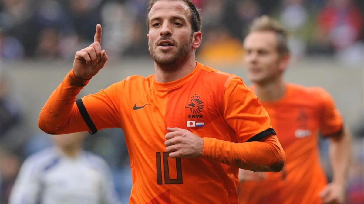 Rafael Van Der Vaart Hollanda\'nın Dünya Kupası Kadrosundan Çıkartıldı