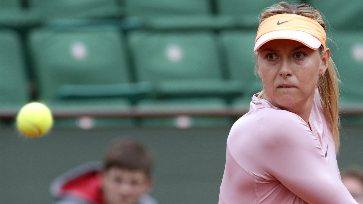 Sharapova Roland Garros\'ta Üçüncü Tura Yükseldi