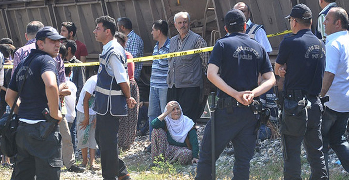Tren Çarpan İnşaat İşçisi Öldü