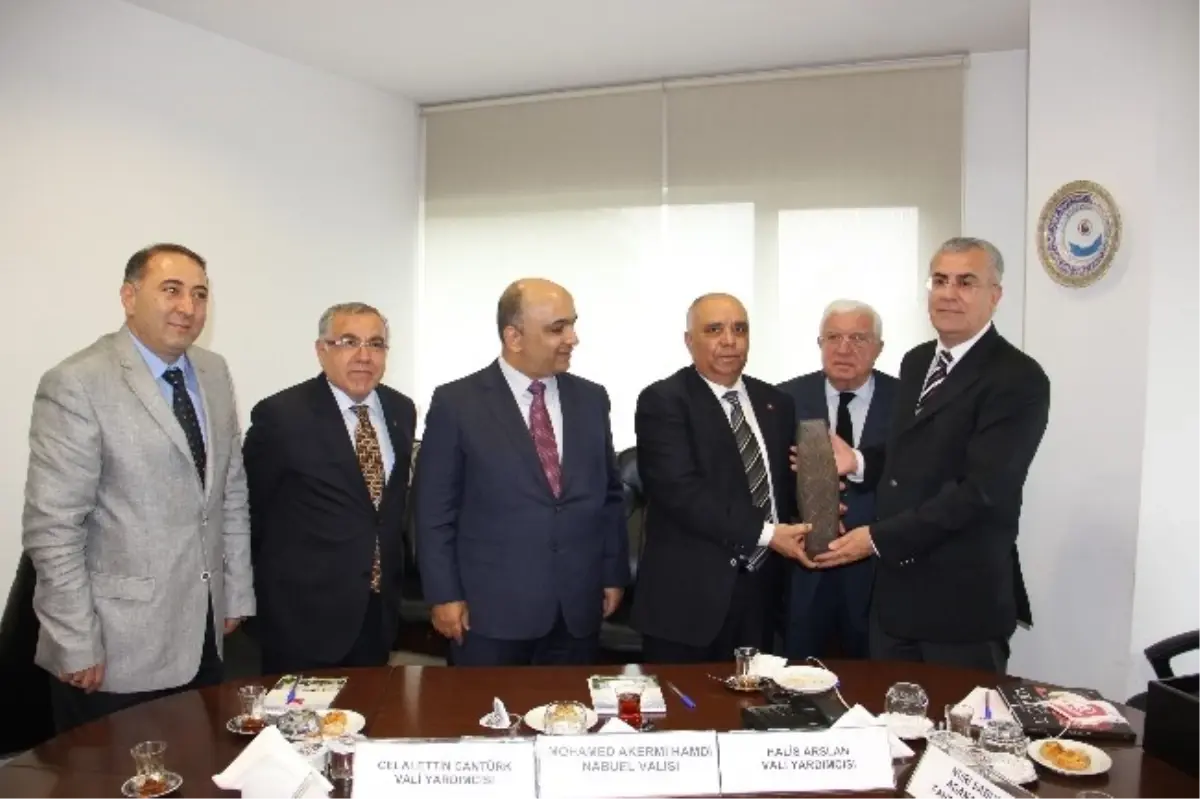 Tunus Heyeti'nden Adaso'ya Ziyaret