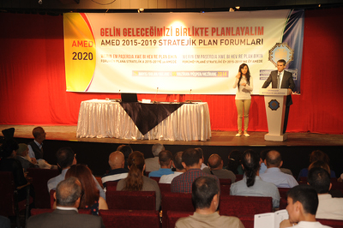 Büyükşehir Forumları Geleceğe Işık Tutuyor 