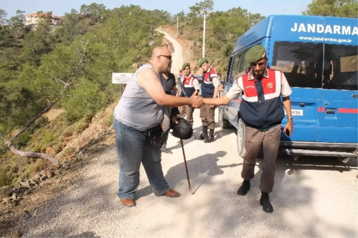 Kayıp Filistinli Aranırken 33 Göçmen Yakalandı