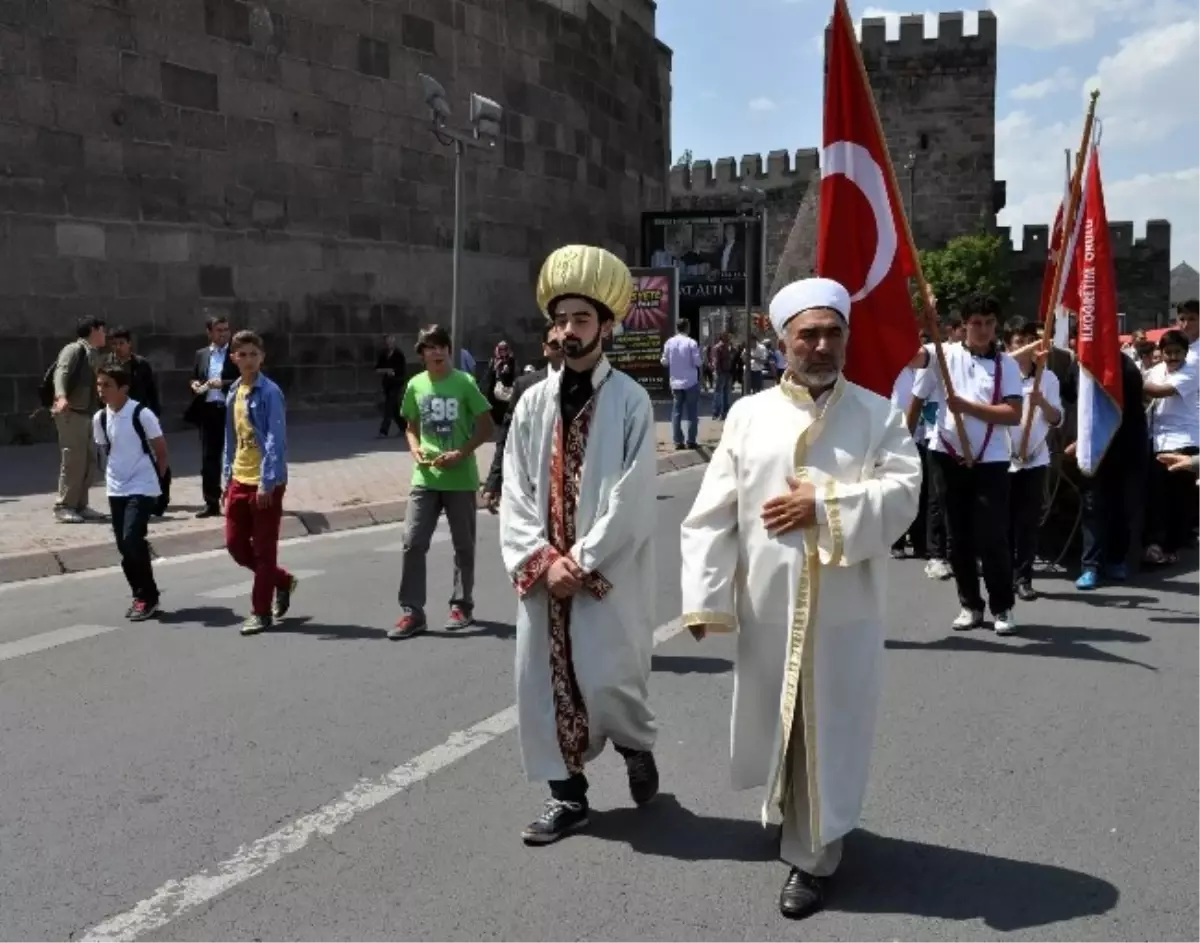 Kayseri\'de İstanbul\'un Fethi Kutlamaları