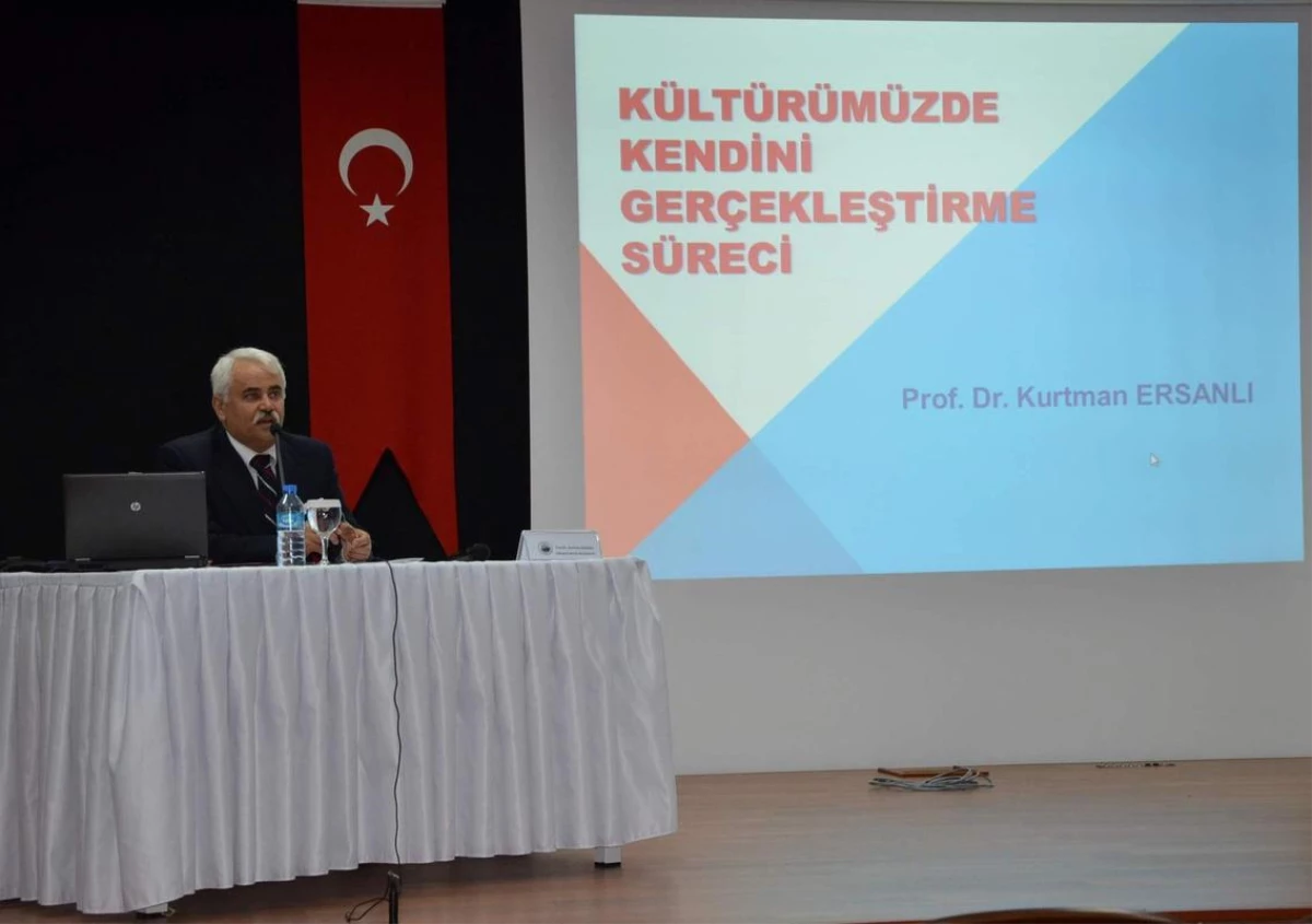 Kültürümüzde Kendini Gerçekleştirme Süreci" Semineri