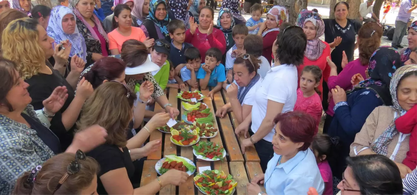 Öğretenler ve Öğrenenler Piknikte Buluştu