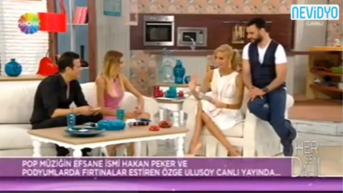 Özge Ulusoy Çağla Şikel\'i Fena Sinirlendirdi