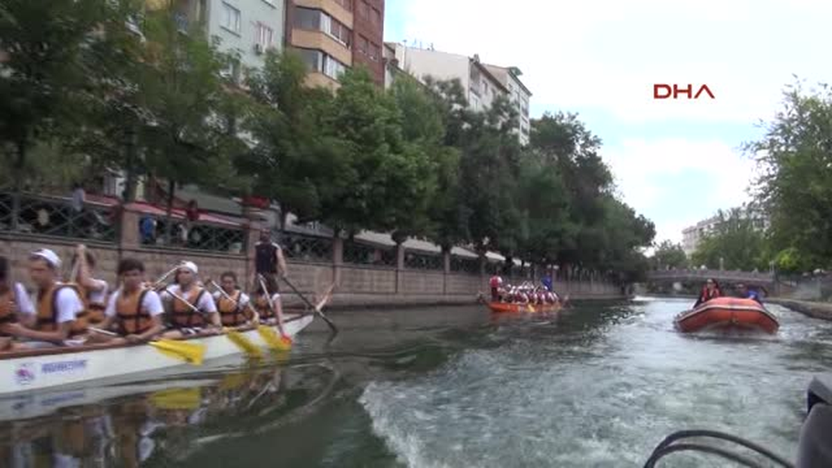 Porsuk Çayı\'nda Dragon Yarışları