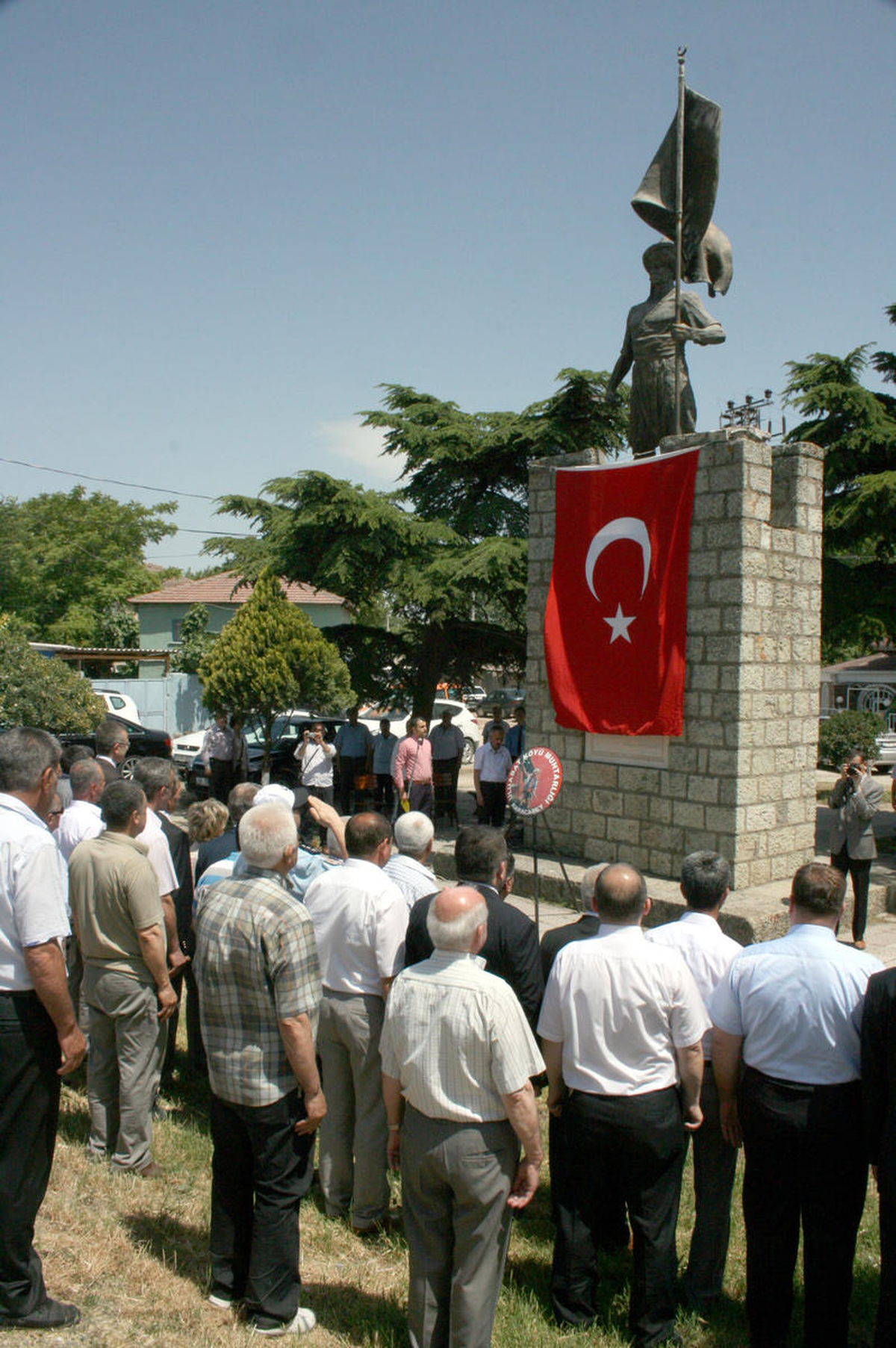 Uluabatlı Hasan, Doğduğu Köyde Anıldı