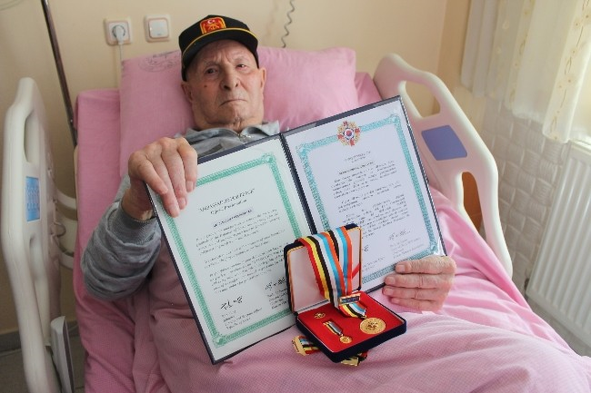 61 Yıl Sonra Gelen Madalya Sevinci