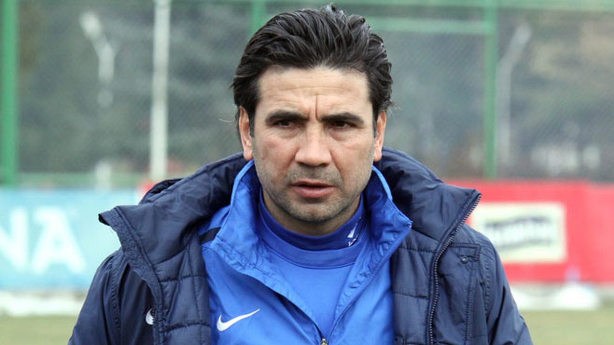 Ankaraspor Özköylü ile Uzattı