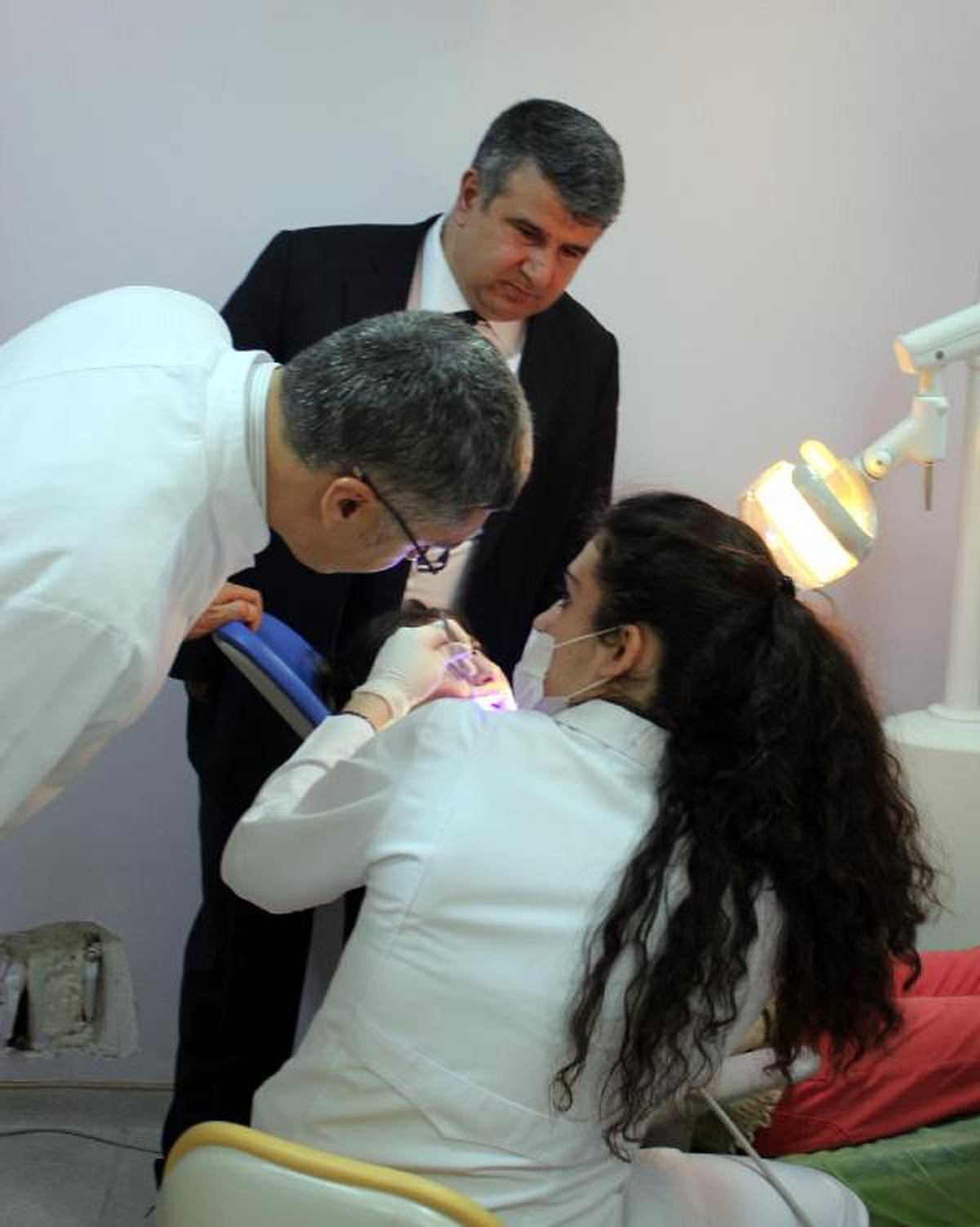 Prof. Dr. Ertaş: İmplant Yaptırırken Dikkat Edin