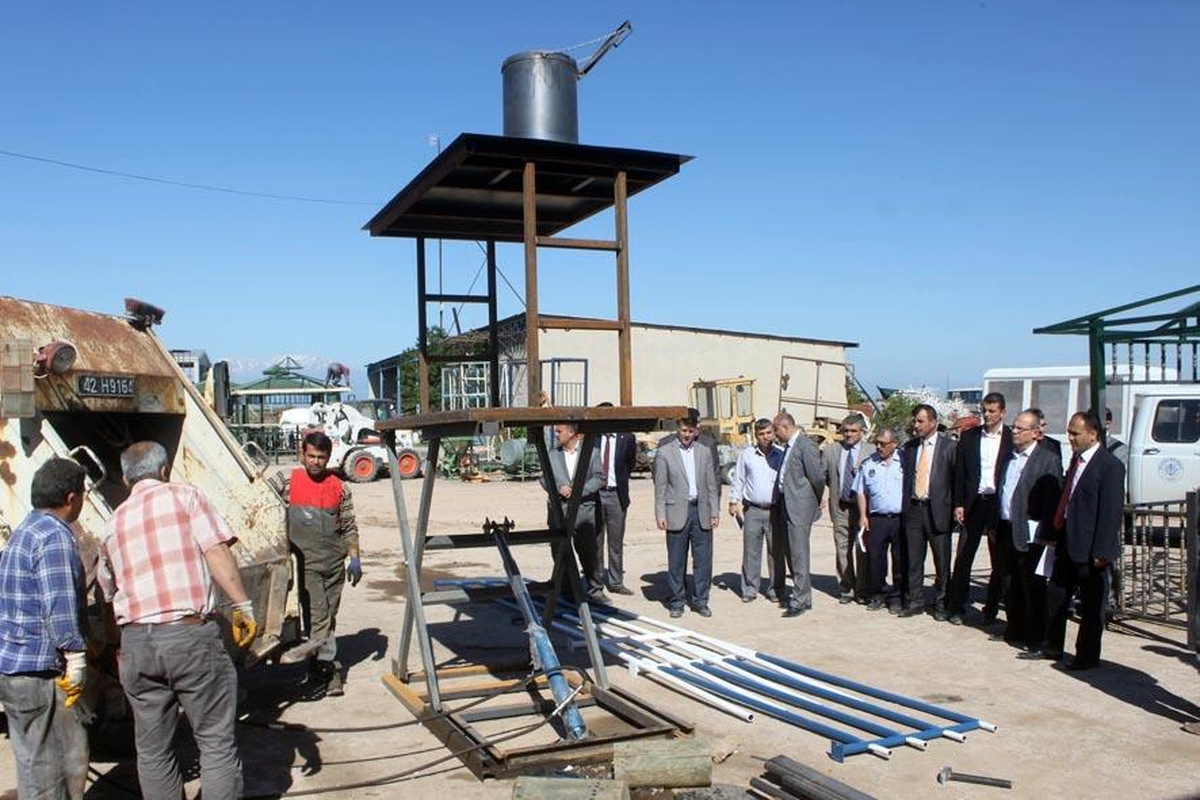 Beyşehir'de Çöp Konteynerleri Yer Altına İniyor