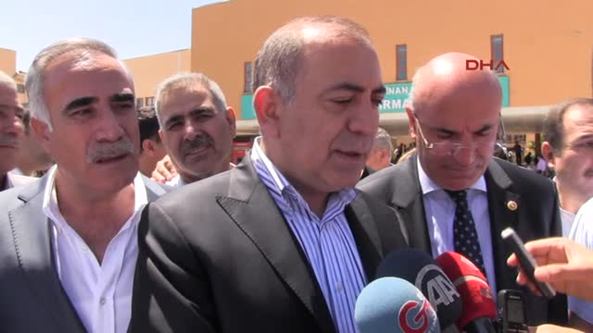 CHP\'li Tekin Büyük İnsanlık Ayıbı Yaşanıyor