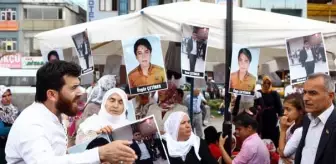 Çocuklarını PKK'nın Kaçırdığı Aileler Eylemlerine Ara Verdi