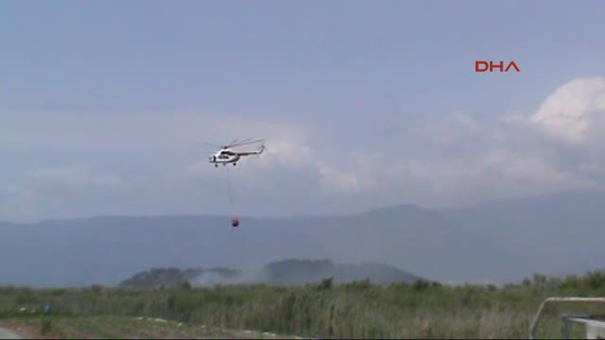 Dalyan Kanalındaki Koruma Altındaki Sazlıklarda Korkutan Yangın
