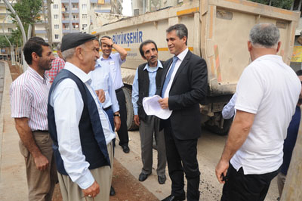Diyarbakır Büyükşehir 169 Bin Ton Asfaltla Yol Yapacak 