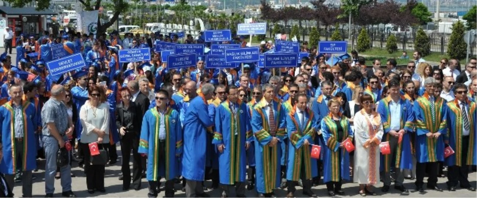 Giresun Üniversitesi 2013-2014 Akademik Yılı Mezuniyet Etkinlikleri Başladı