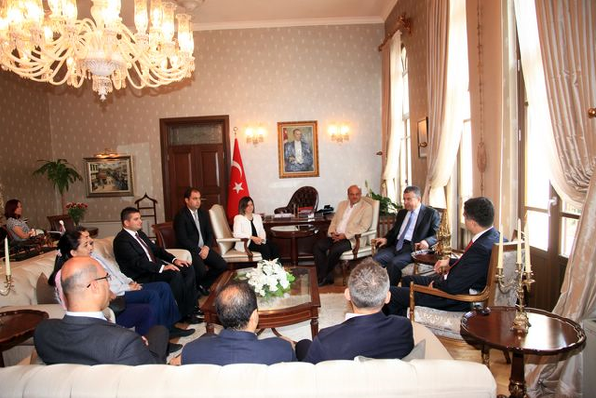 Hatay Valisi Lekesiz\'e Ziyaret
