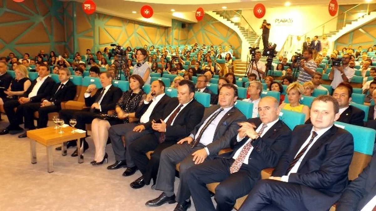 Hiç" Ödülleri Sahiplerini Buldu