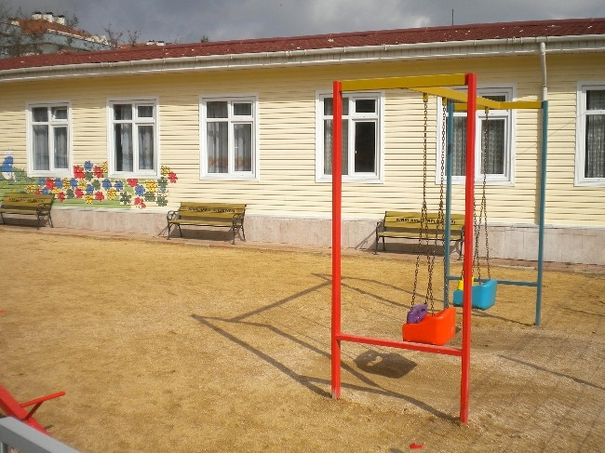 Kırklareli Belediyesinden Okullara Destek