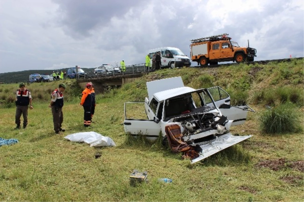 Kütahya\'da Trafik Kazası: 1 Ölü, 5 Yaralı