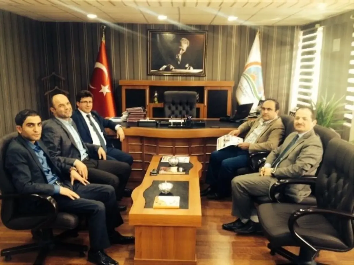 Milletvekili Özbek: 'Kurumlar Vatandaşa Hizmet İçindir'