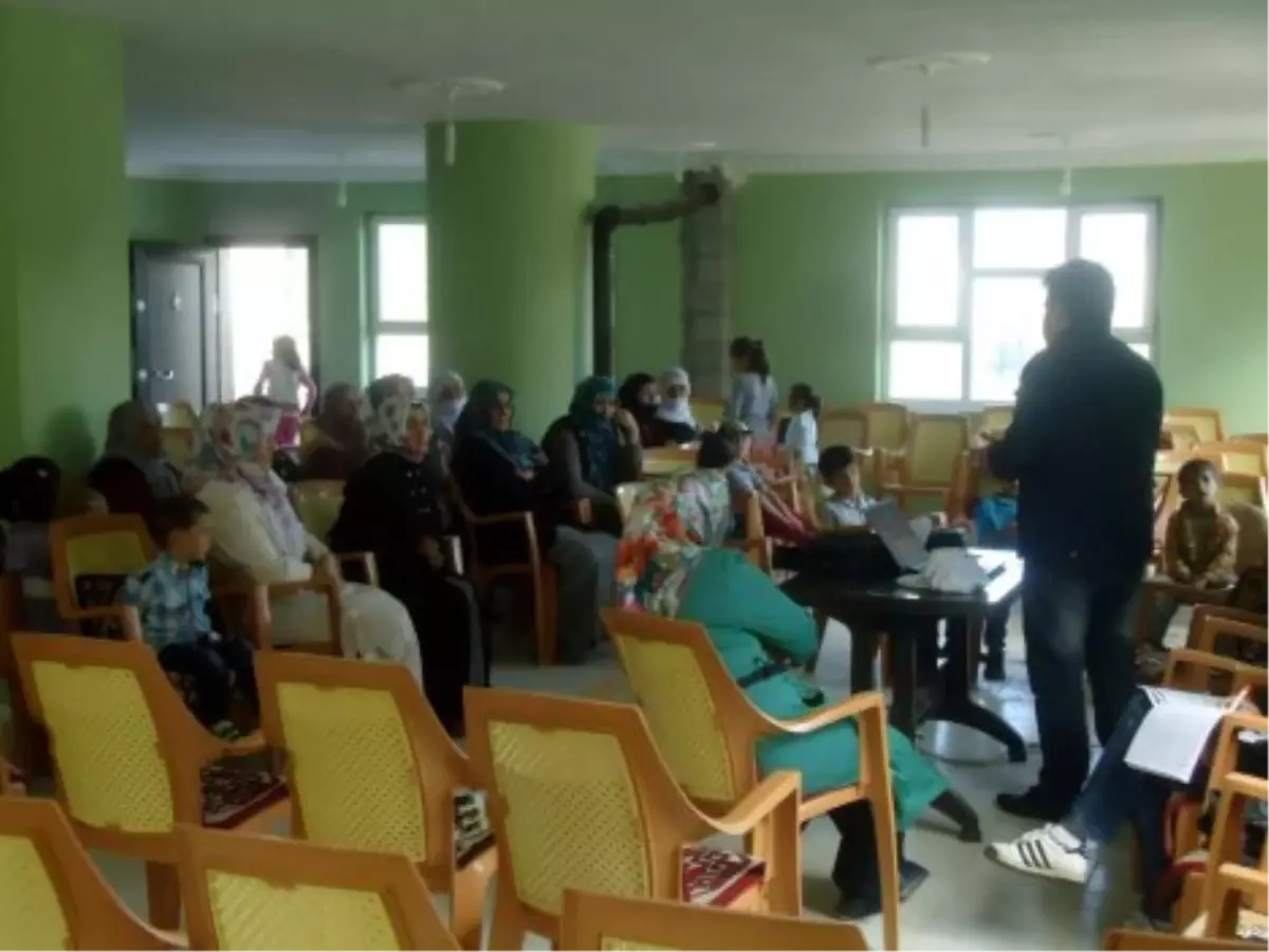 Muradiyeli Kadın Çiftçiler Seminere Alındı