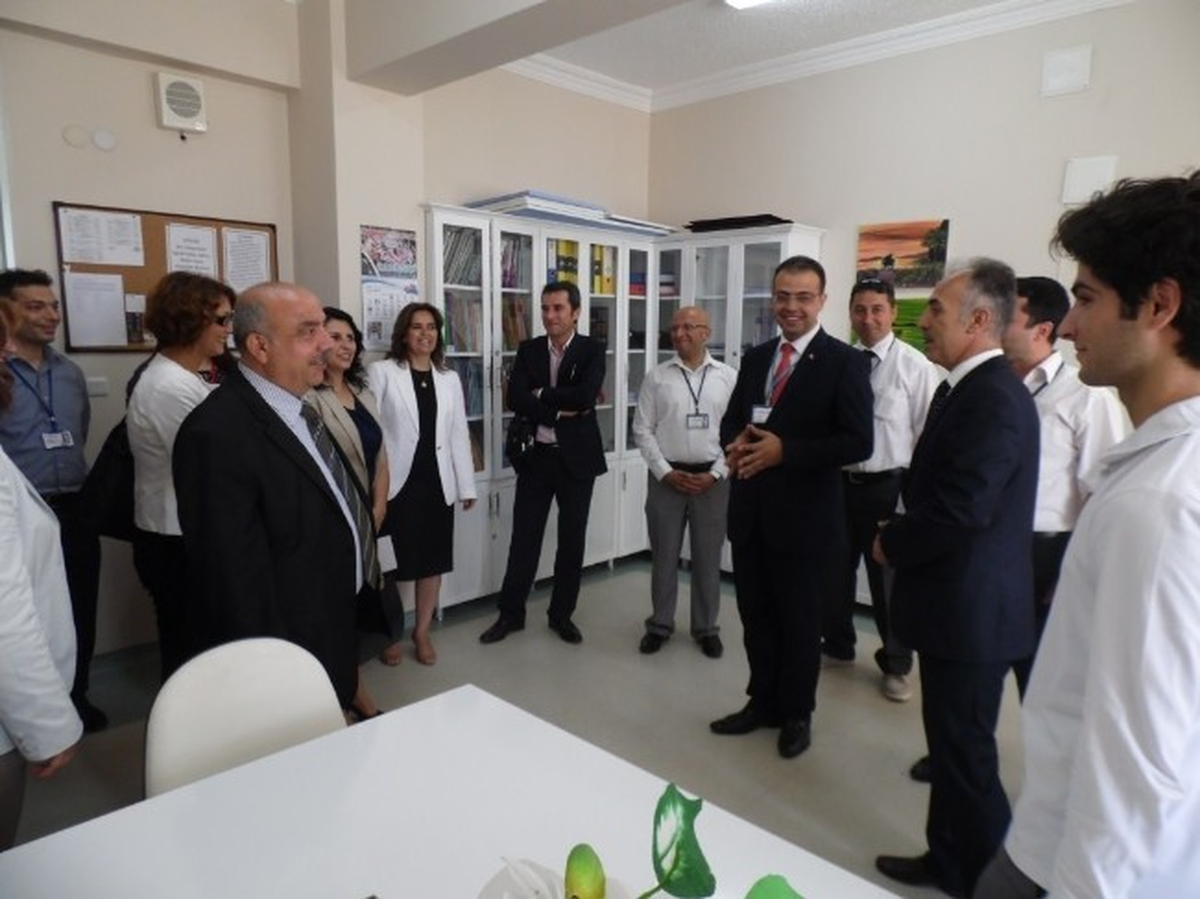 Nazilli Menderes Anadolu Lisesi Birinciliğe Koşuyor