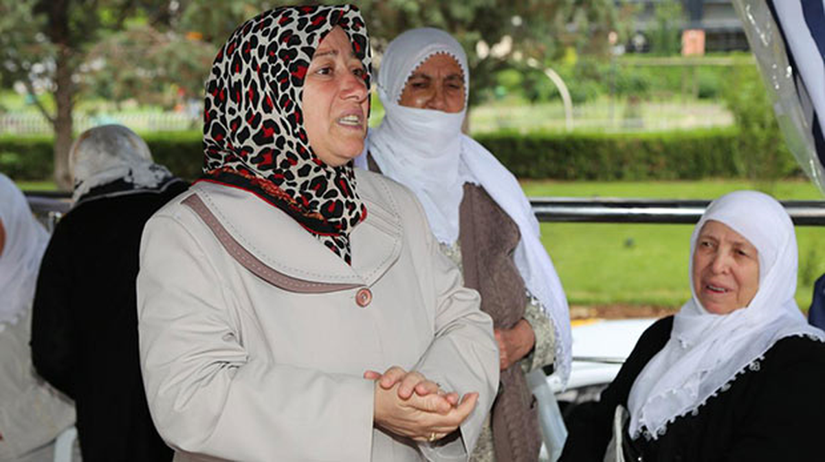 Oğlum, Hasta Oldu, Trafik Kazası Geçirdi, Ölmedi. Dağda Ölmesinden Korkuyorum"