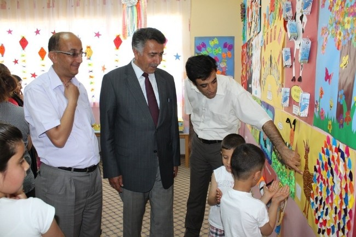 Öğrenciler Yılsonu Sergisi Açtı