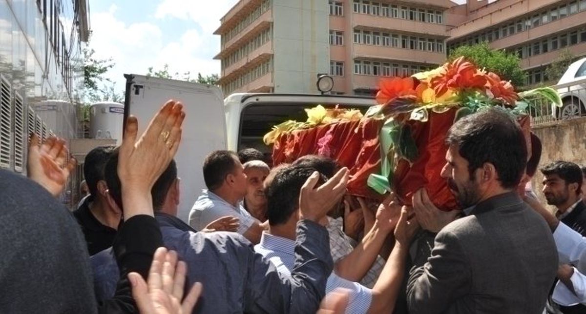 Rojava\'dan Batman\'a Cenaze Geldi