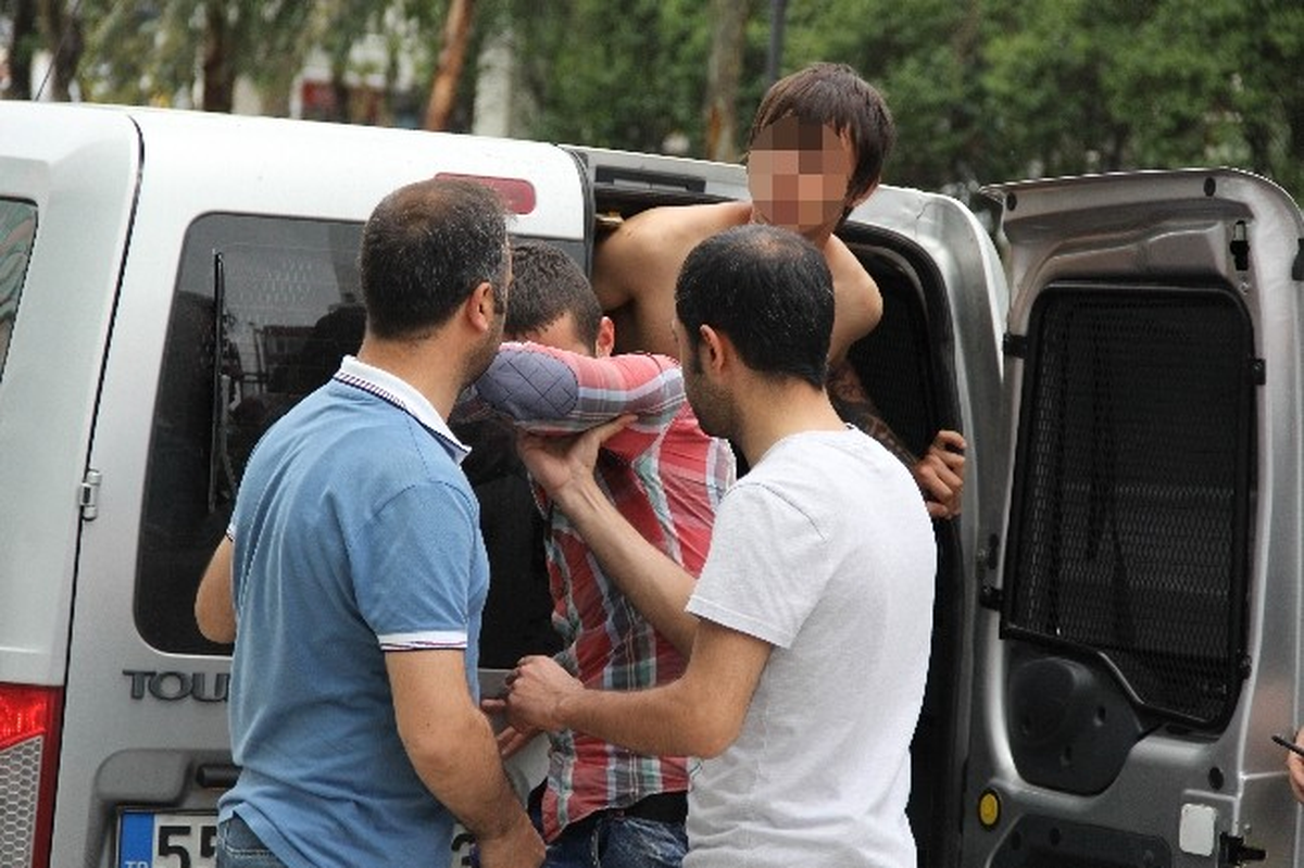 Sahil Yolunda Olay Çıkartan 2 Genç Tutuklandı