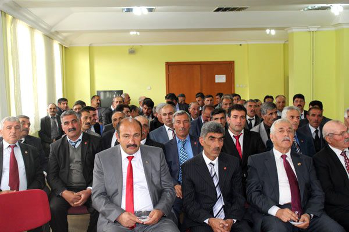 Sarıkamış\'ta Köylere Hizmet Götürme Birliği Toplantısı