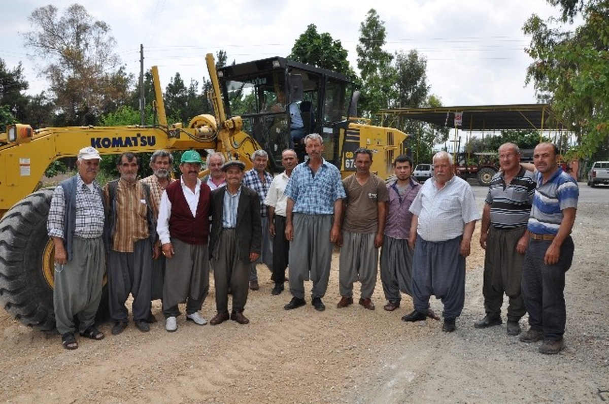 Tarsus\'ta Köylükten Mahalleye Dönüşen Yerleşimler Hizmetle Tanışıyor