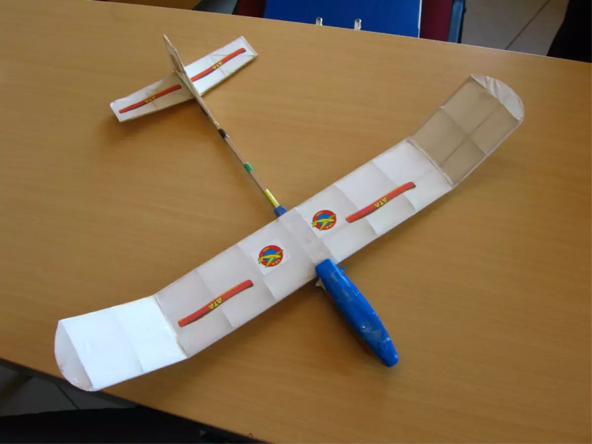 Çubuk\'ta Model Uçak Kursu Tamamlandı