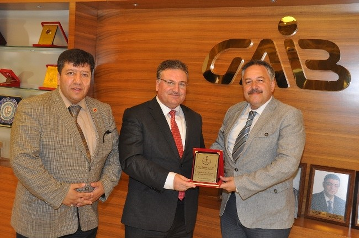 Tümsiad Genel Sekreteri Kapıcıoğlu\'ndan Başkan Kaplan\'a Ziyaret