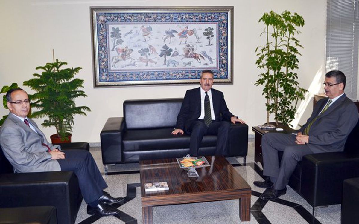 Vali Kıraç, Başkan Güvenç\'le Görüştü