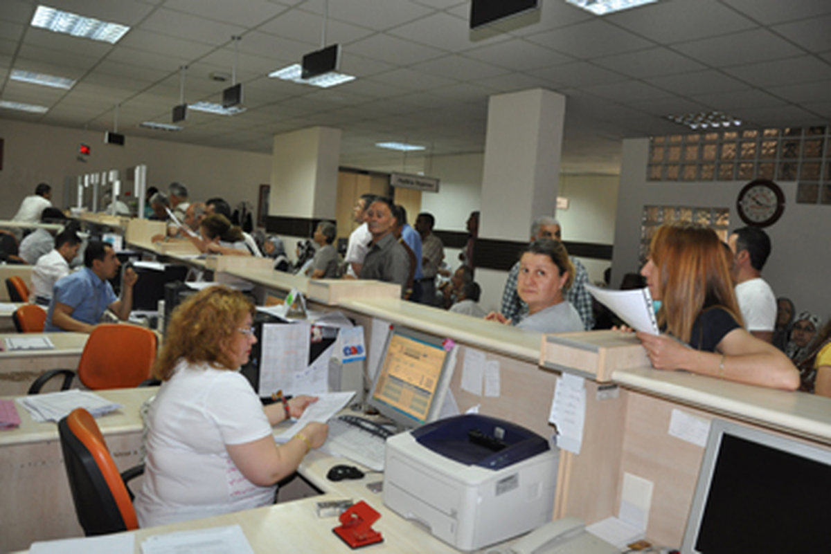 Vezneler de Cumartesi ve Pazar Günleri Tam Mesai