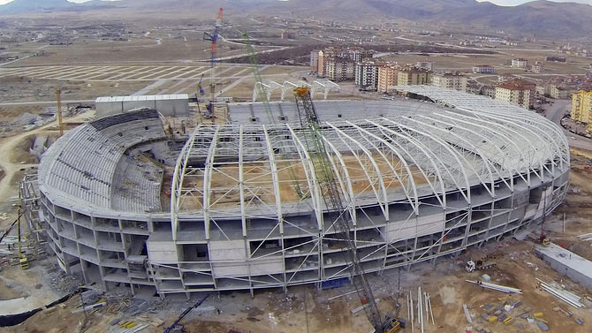 Yeni Konya Stadı" Bitme Aşamasına Geldi
