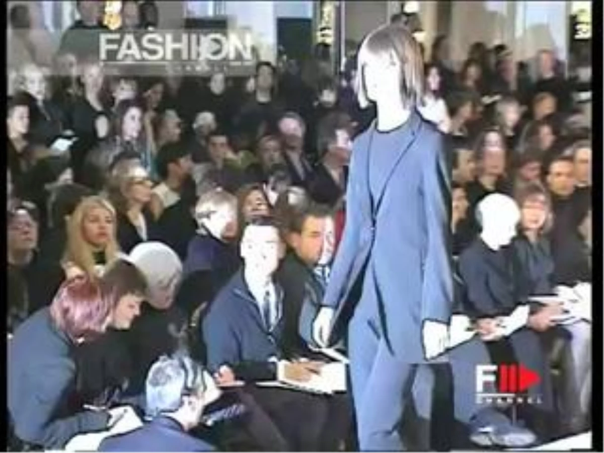 17th Years Ago "Marc Jacobs" Autumn Winter 1995 1996 New York Pret A Porter Woman By Fashion Channel