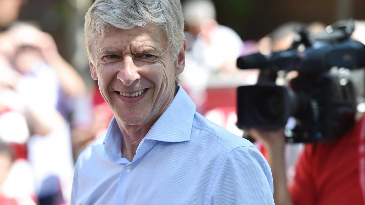 Arsene Wenger Benzema, Mandzukic ve Remy\'i Kadrosuna Katmak İstiyor