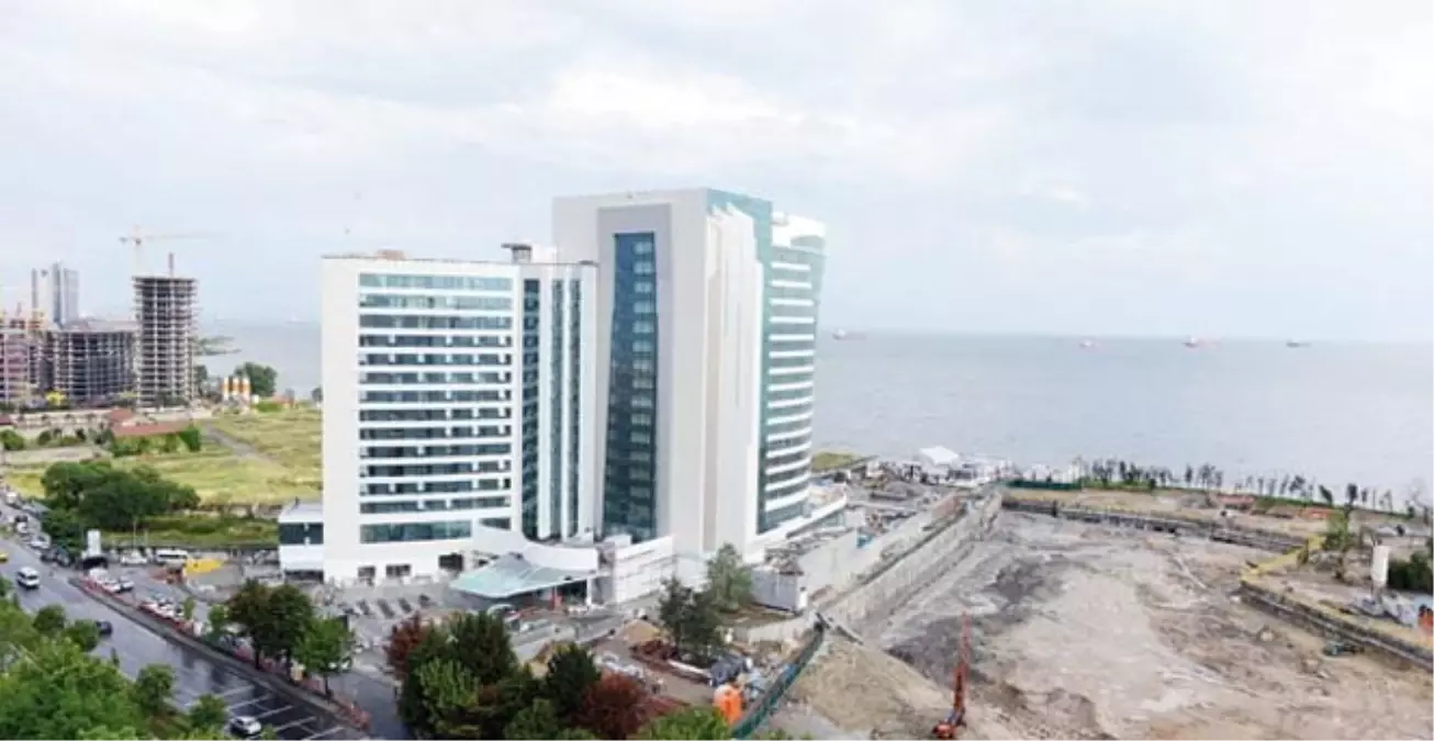 Ataköy\'deki Hyatt Regency Oteli İnşaatı Durduruldu