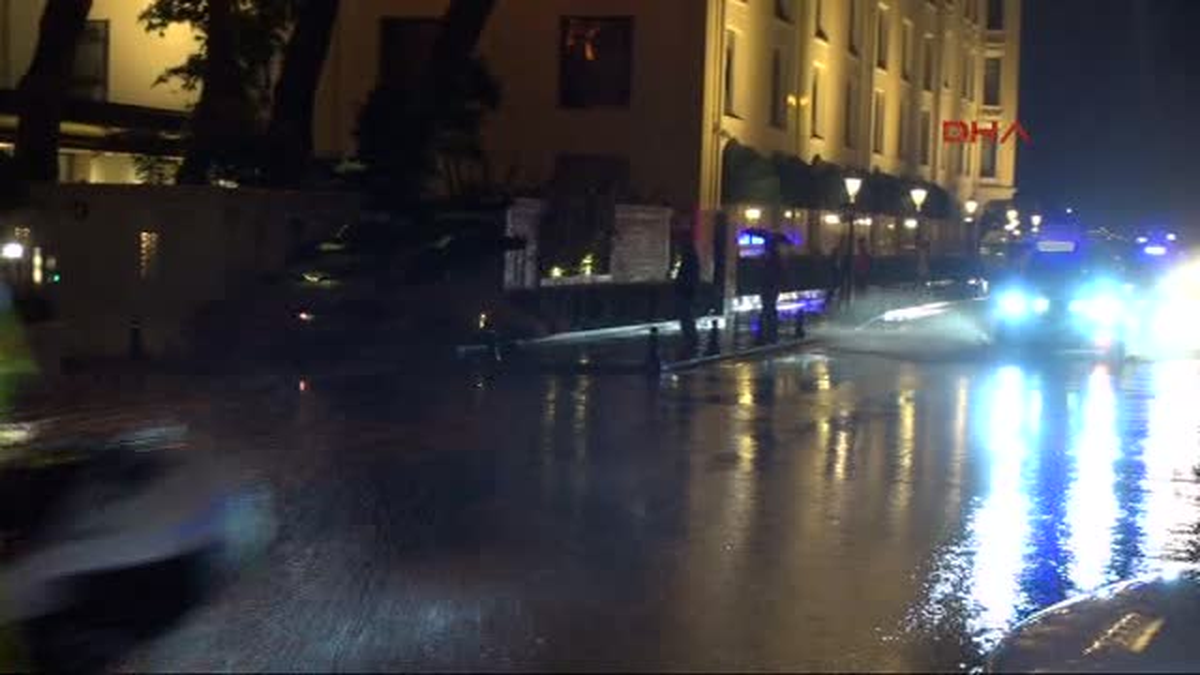 Başbakan Çalışma Ofisinden Evine Geçti