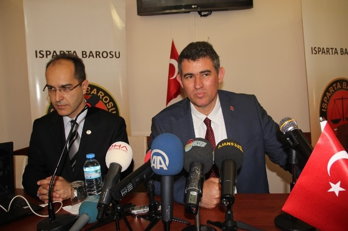 Feyzioğlu: "Yasaklar Provokasyonlara Uygun İklim Hazırlıyor"