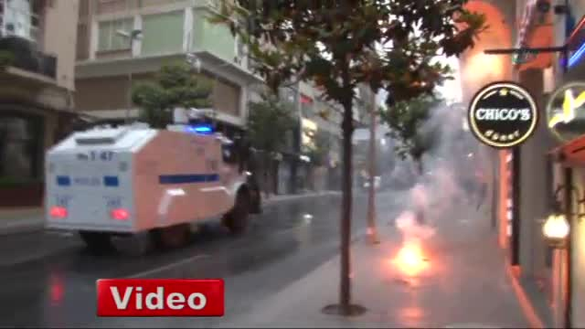 Osmanbey\'de Polis Göstericilere Müdahale Etti