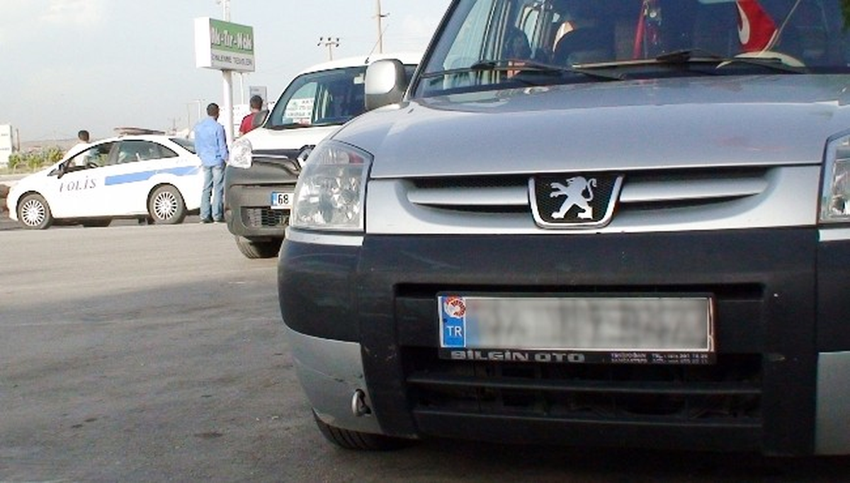 Silinmeyen Çalıntı Kaydı Polis Alarma Geçirdi