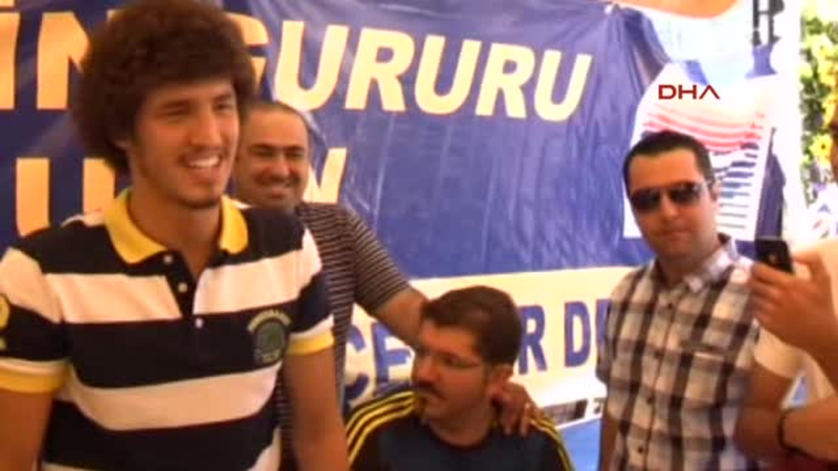 Salih Uçan\'ın Babası, Transfer Görüşmelerini Ağzından Kaçırdı