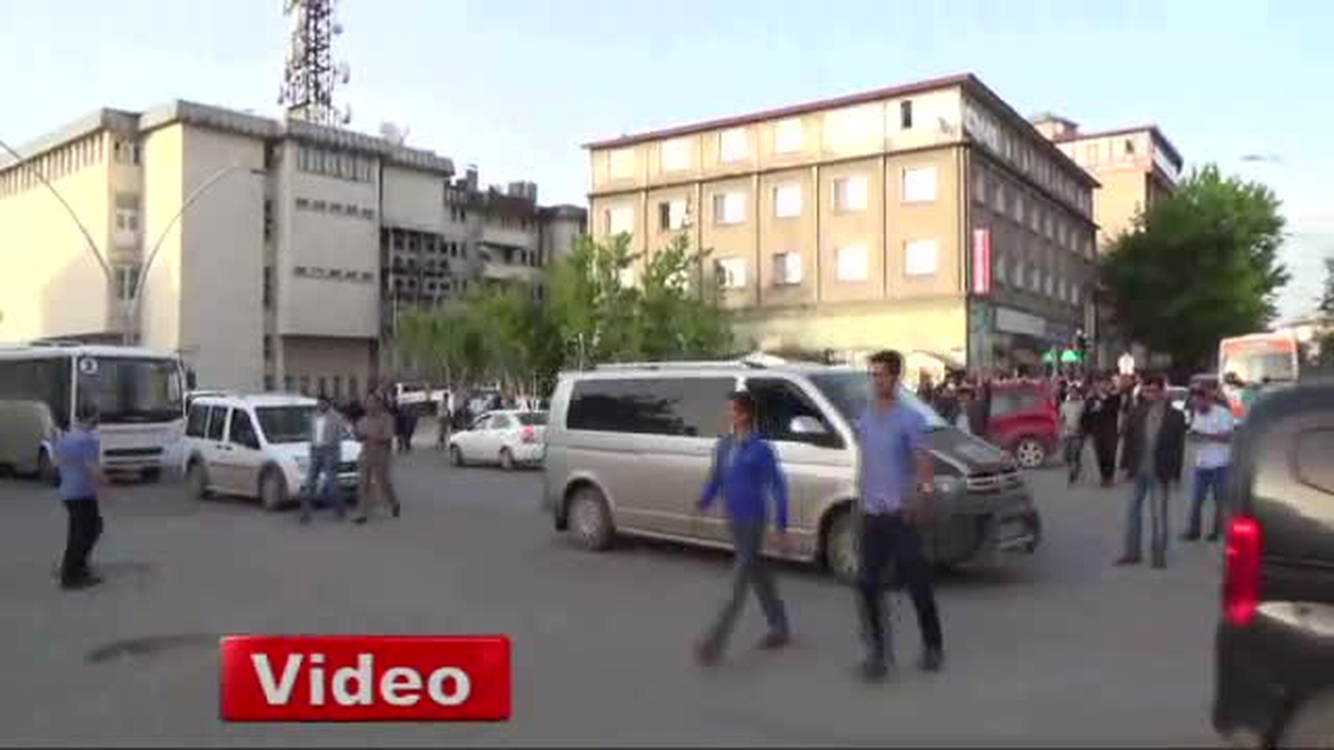 BDP\'den Ağrı\'da Kutlama