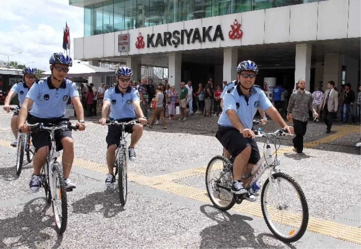 Bisikletli Zabıta Timi İş Başında