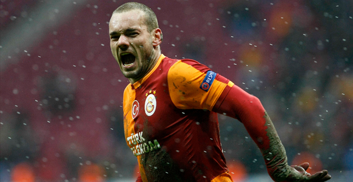FIFA Sneijder\'in Takımını Inter Olarak Gösterdi